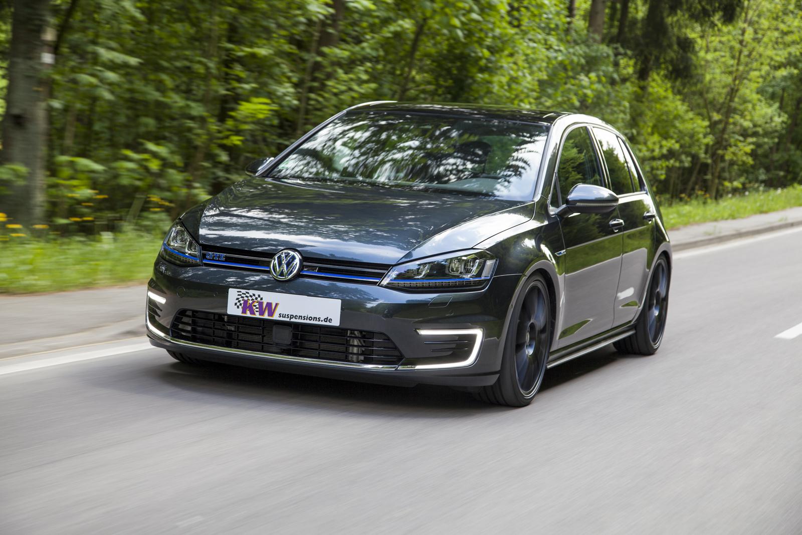 KW Coilover suspension V3 inox (incl. deactivation for electronic dampers) VW GOLF VII (5G1, BQ1, BE1, BE2) 08/2012- (352800AZ)