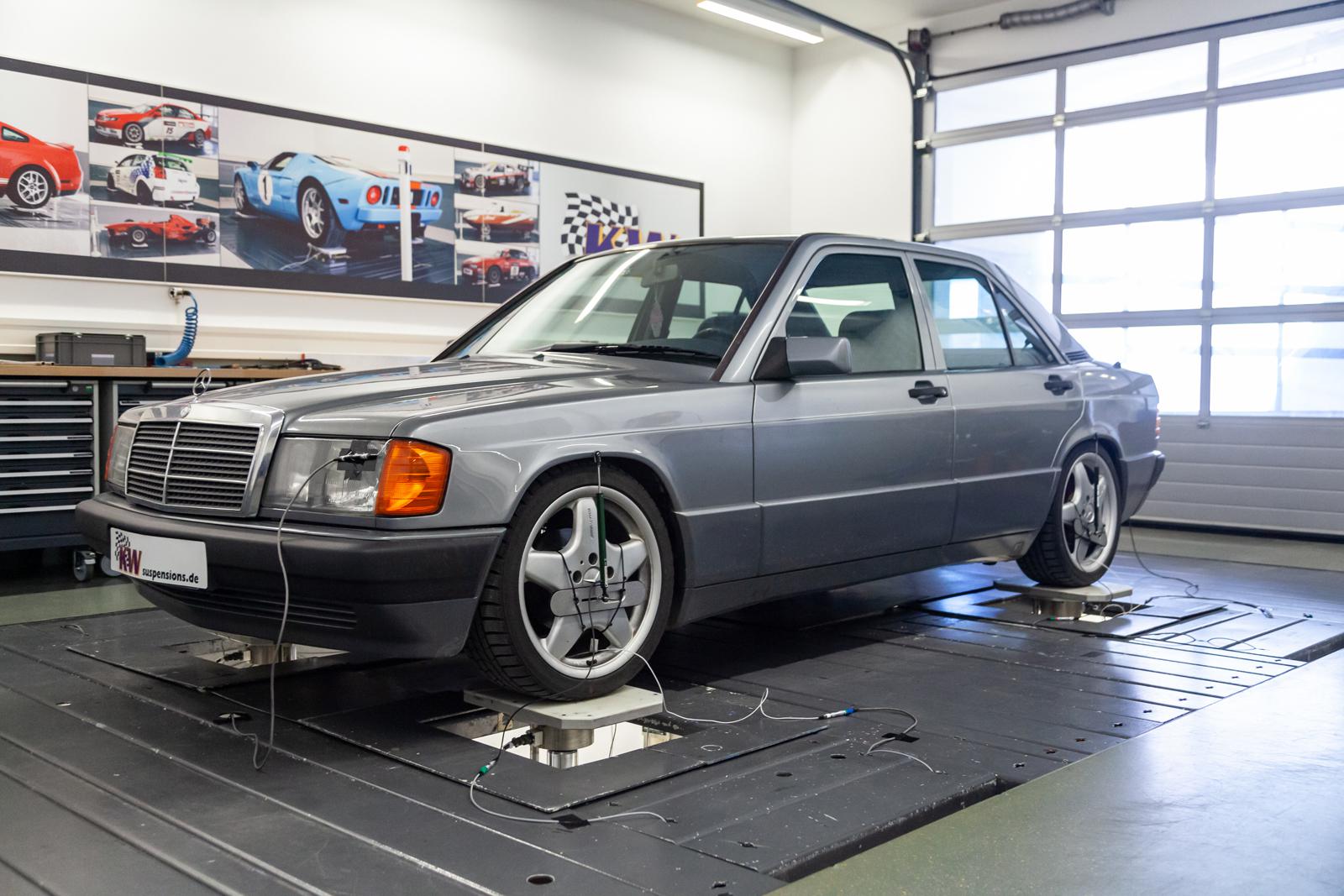 KW Coilover suspension V3 inox MERCEDES-BENZ 190 (W201) 10/1982-08/1993 (3522500T)