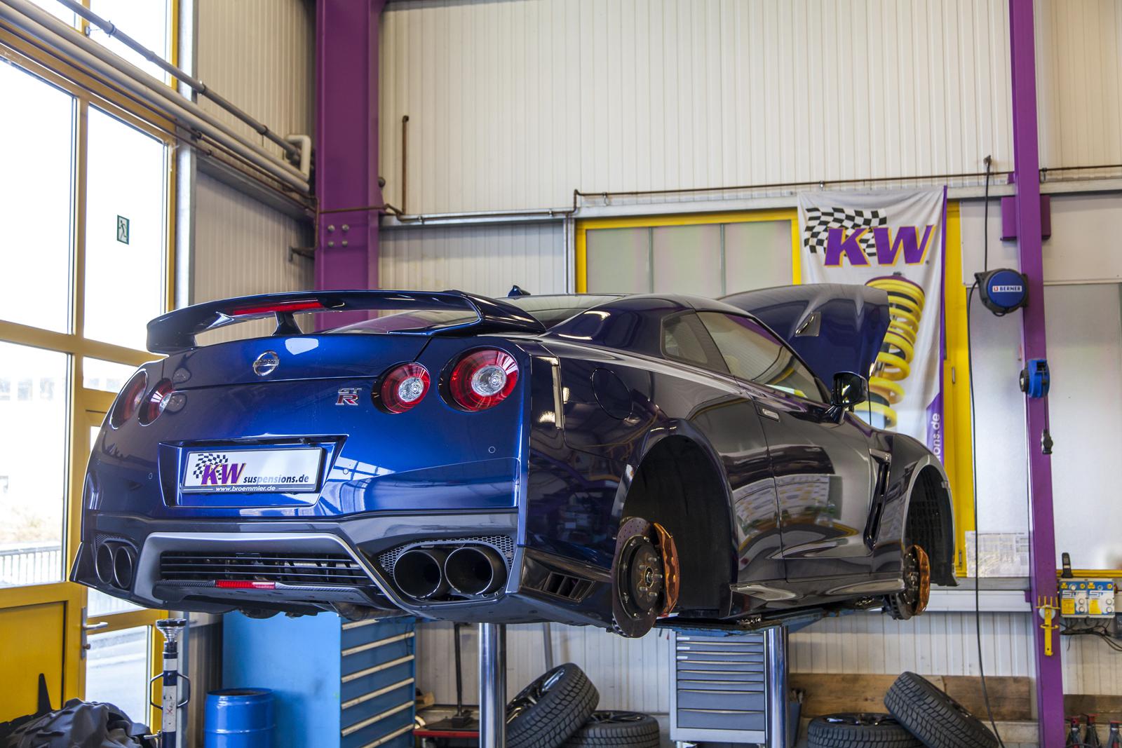 KW Coilover suspension V3 inox (incl. deactivation for electronic dampers) NISSAN GT-R (R35) 12/2007-