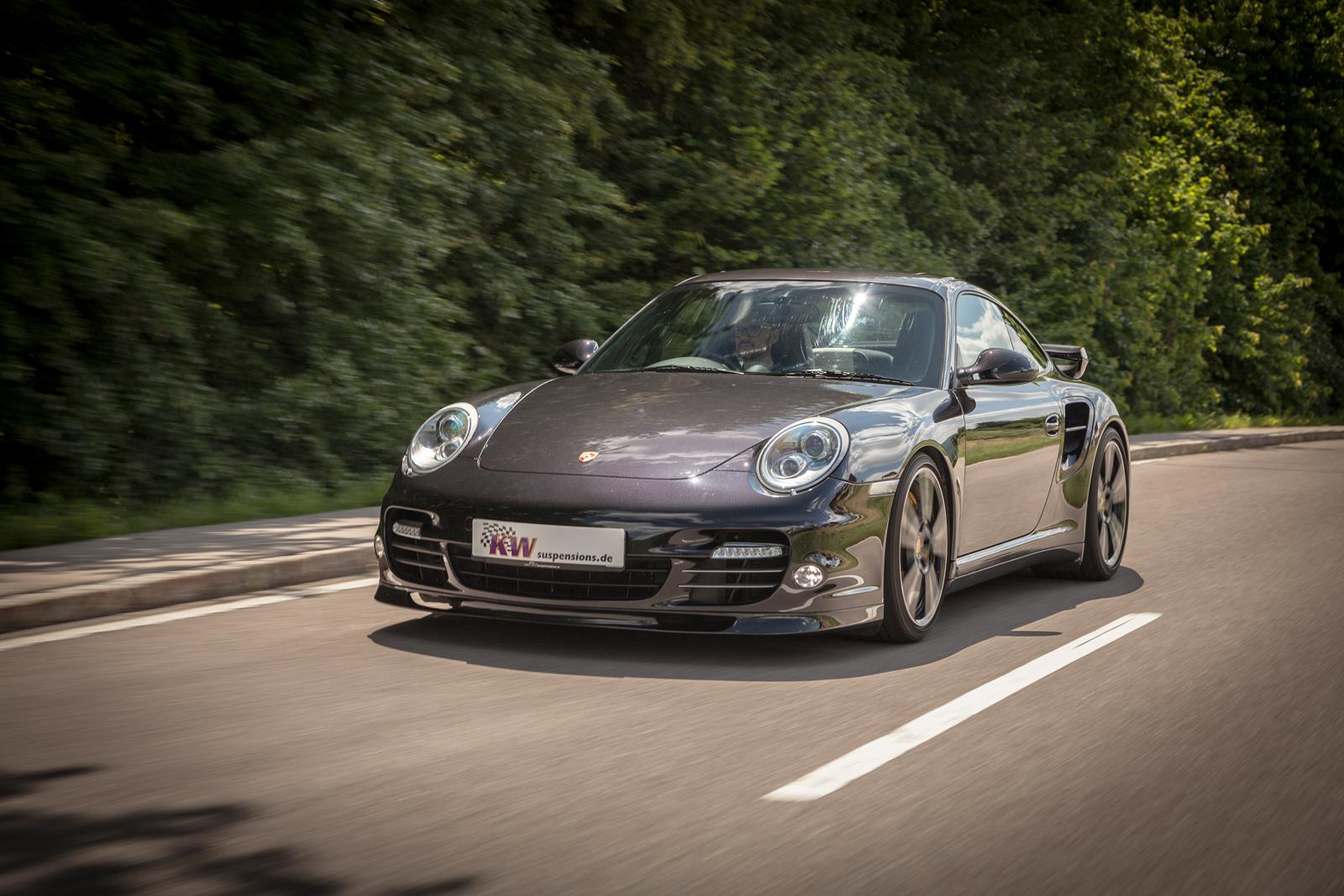 KW Coilover suspension V3 inox PORSCHE 911 (997) 07/2004-12/2013 (35271023)