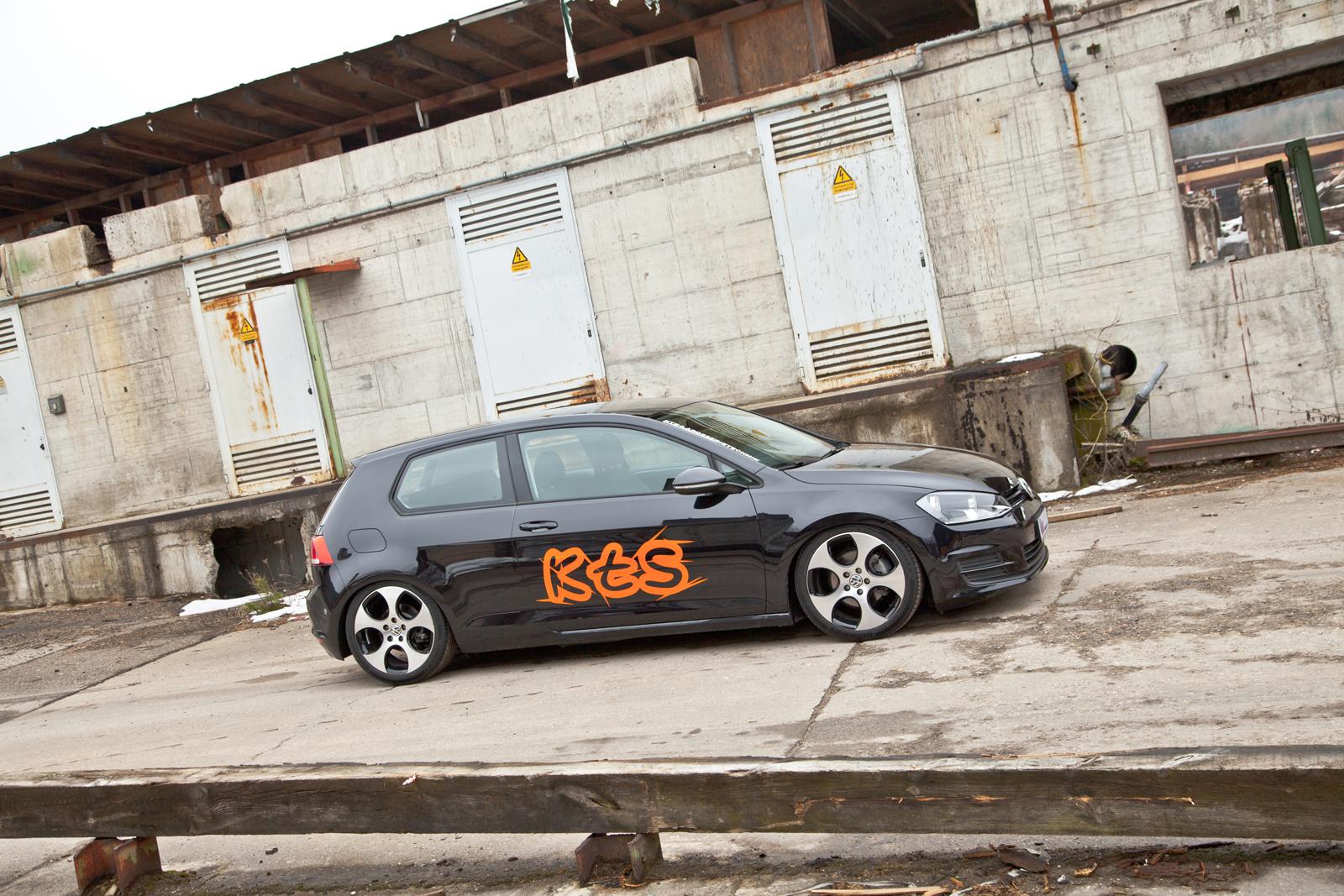 KW Coilover suspension V3 inox SEAT LEON (5F1) 09/2012- (3528000N)