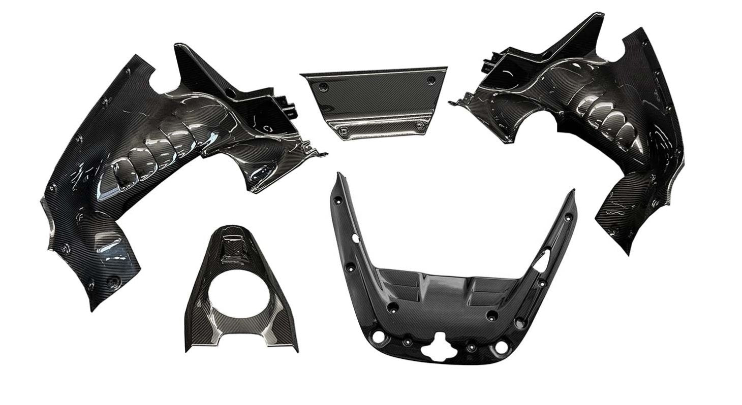 Novitec Ferrari SF90 Stradale | Cover Engine Bay - Visible Ferrari Carbon