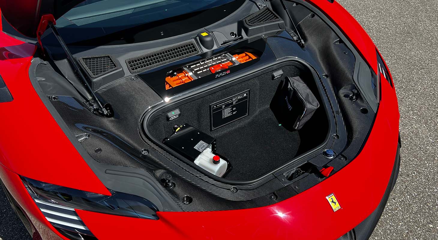Novitec Ferrari SF90 Stradale/Spider | Cover Trunk - Visible Ferrari Carbon