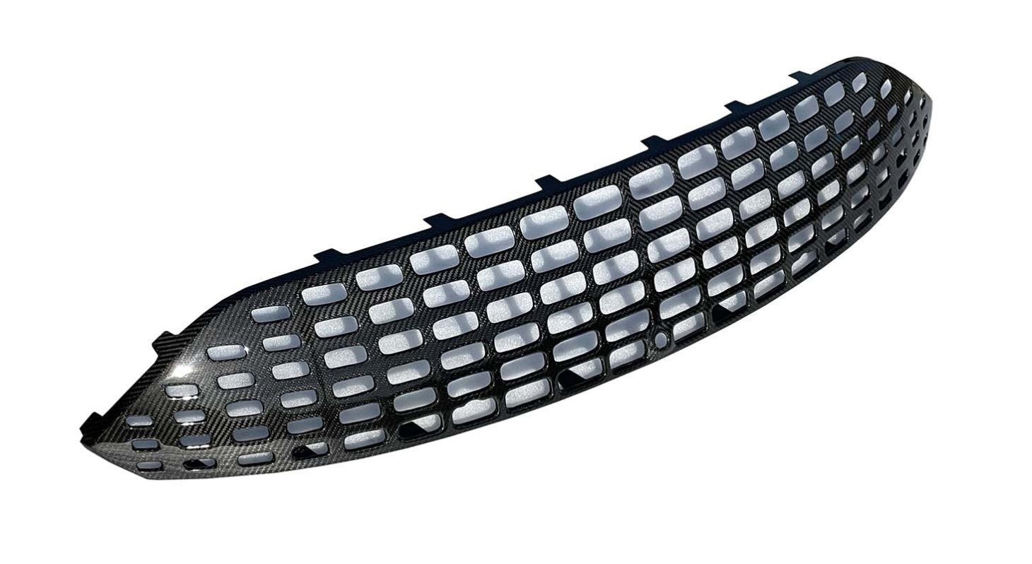Novitec Ferrari Roma | Front Grill - Visible Ferrari Carbon