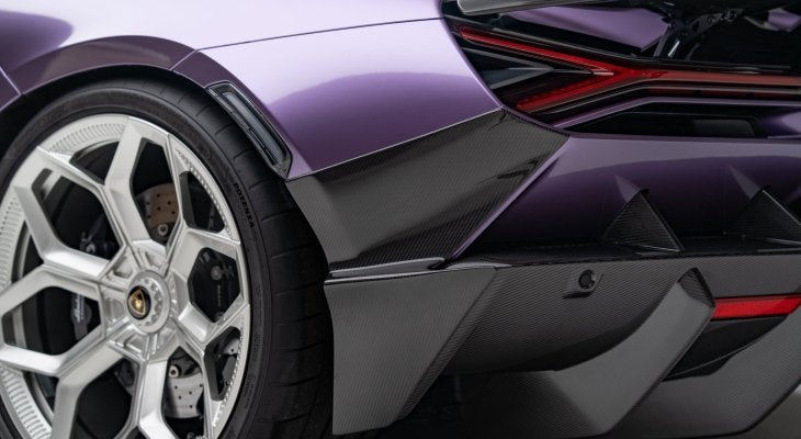 Lamborghini Revuelto | Rear attachment - cars without distance sensors