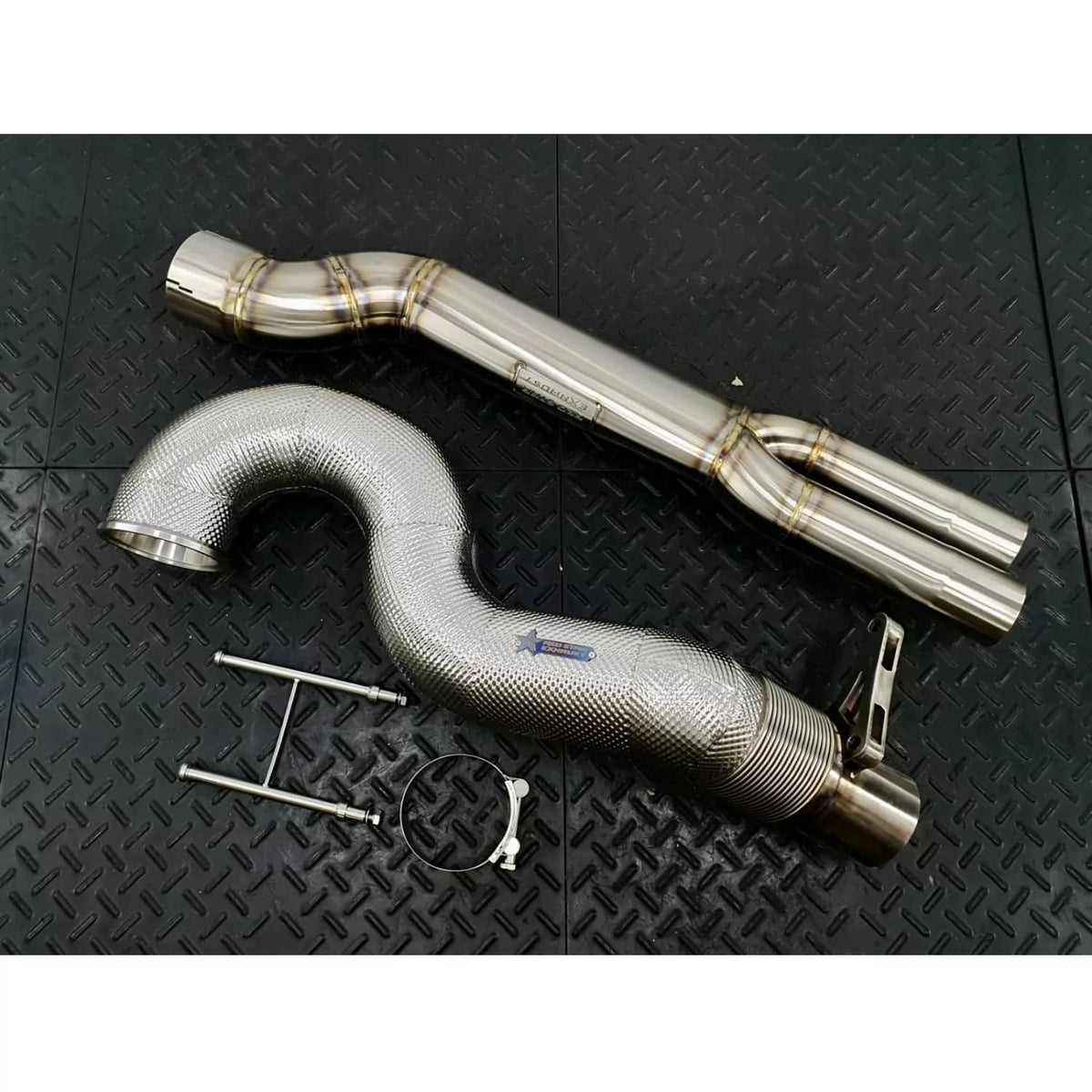 Redstar Titanium Exhaust Tips - Ferrari F8 Tributo