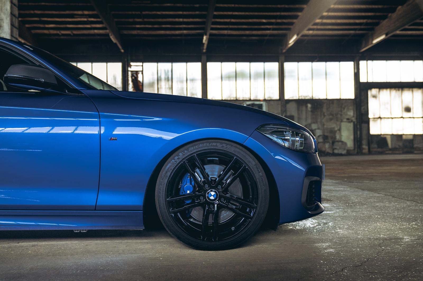 ST Coilovers ST XTA plus 3 galvanized steel (adjustable damping with top mounts) BMW 4 Coupe (F32, F82) 07/2013- (182022080D)