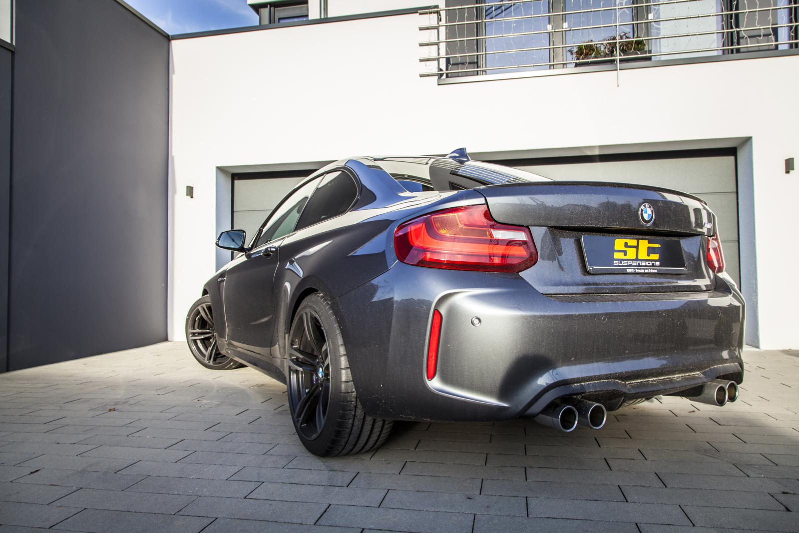 ST Coilovers ST XTA plus 3 galvanized steel (adjustable damping with top mounts) BMW 4 Coupe (F32, F82) 07/2013- (182022080E)