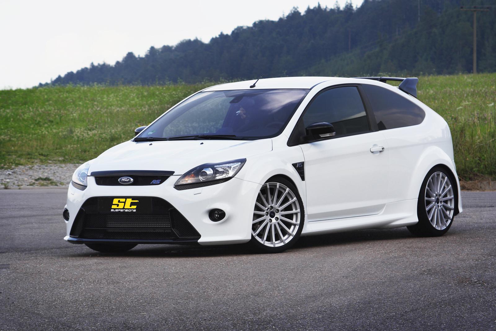 ST Coilovers ST X galvanized steel (with fixed damping) FORD FOCUS II (DA_, HCP, DP) 07/2004-09/2013 (13230054)