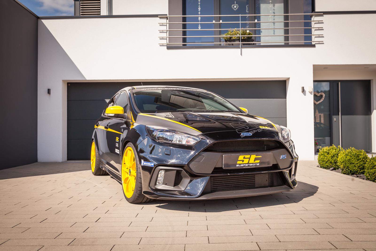 ST Coilovers ST XTA galvanized steel (adjustable damping with top mounts) FORD FOCUS III 07/2010- (18230867)