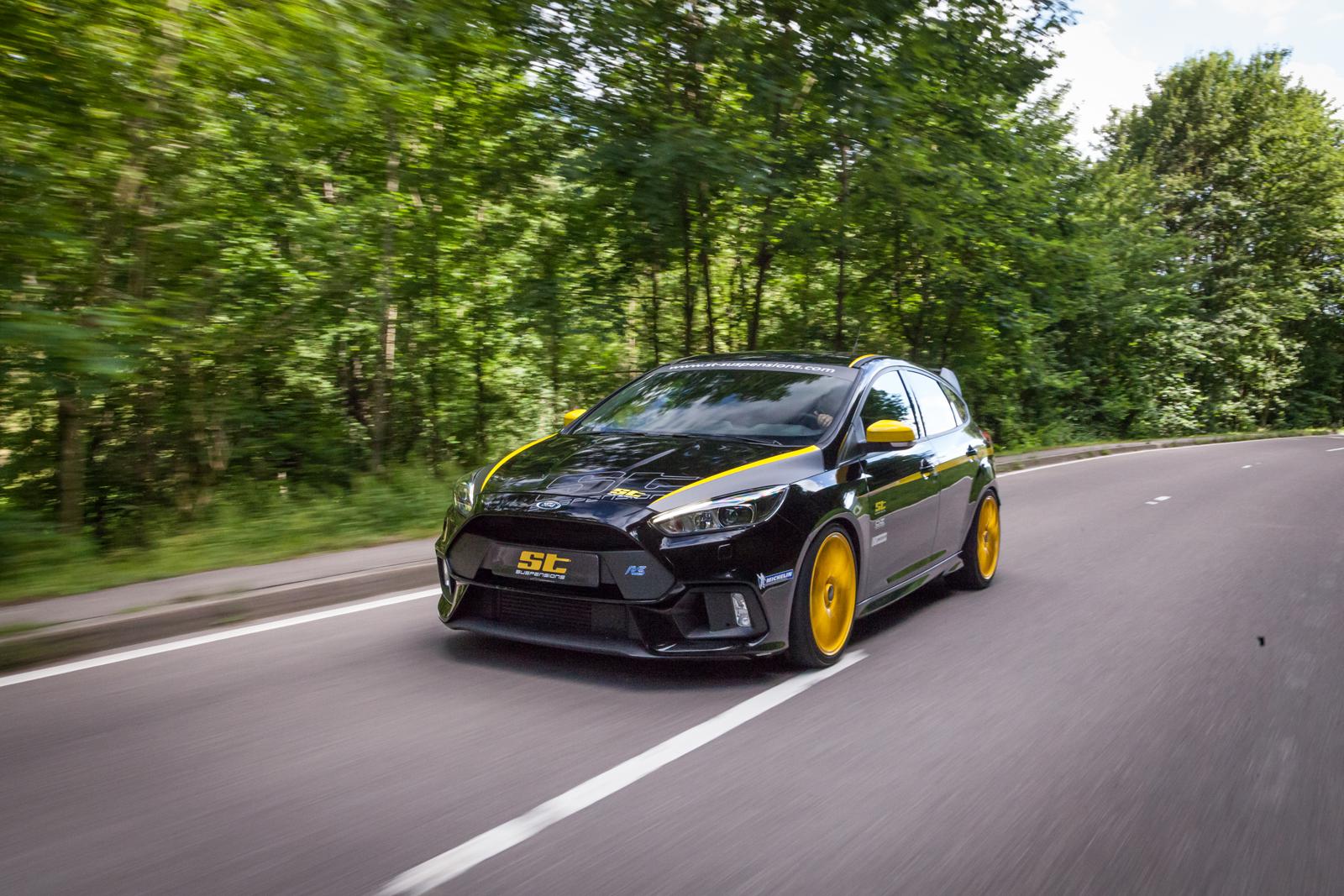 ST Coilovers ST XTA galvanized steel (adjustable damping with top mounts) FORD FOCUS III 07/2010- (18230867)