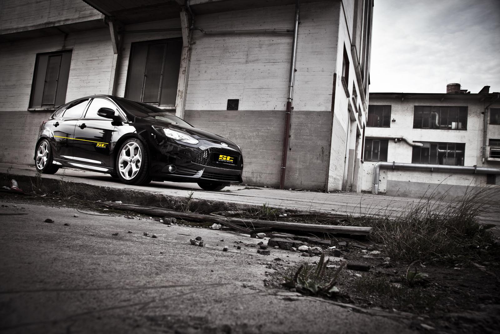 ST Coilovers ST X galvanized steel (with fixed damping) FORD FOCUS III 07/2010- (13230059)