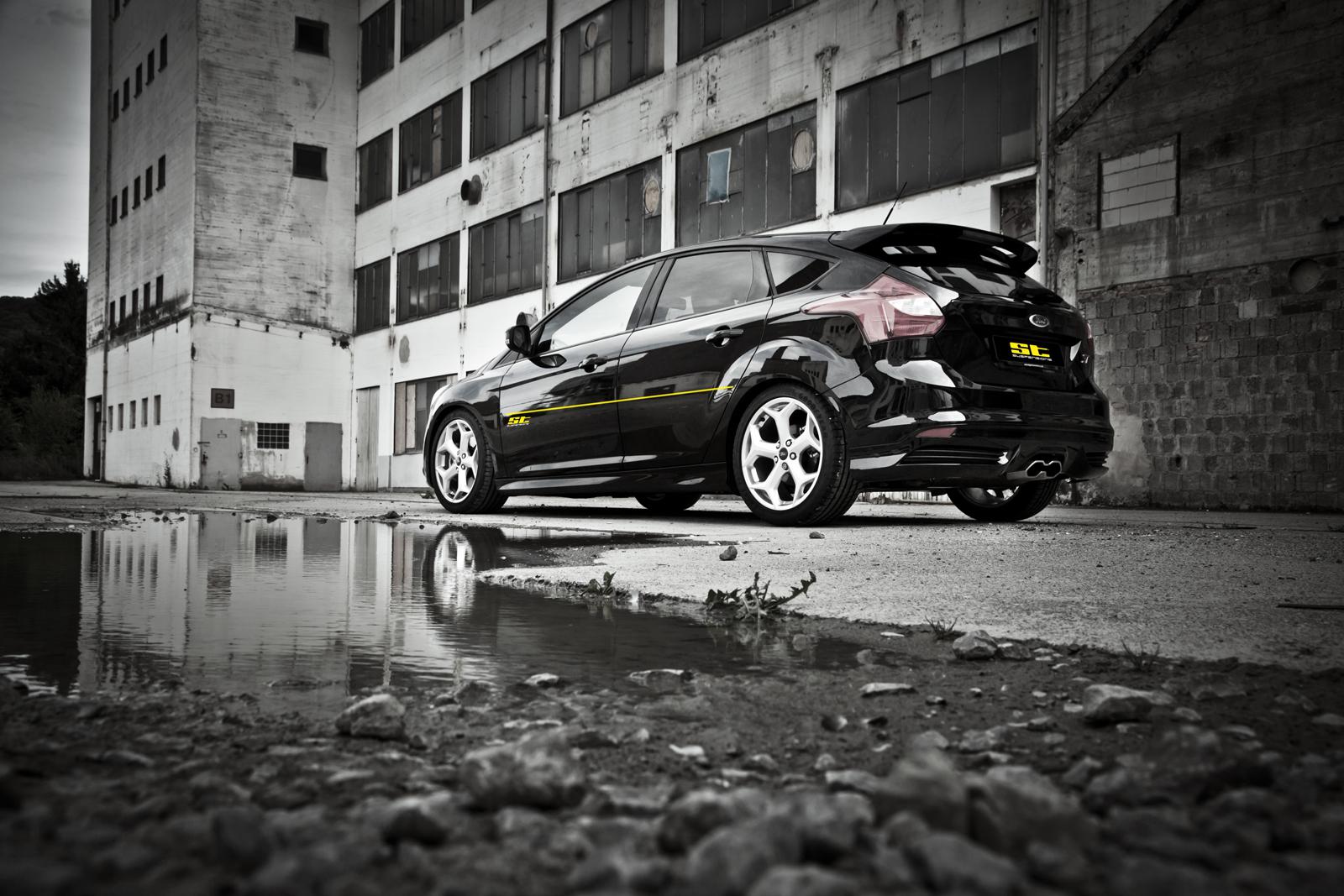 ST Coilovers ST X galvanized steel (with fixed damping) FORD FOCUS III 07/2010- (13230059)