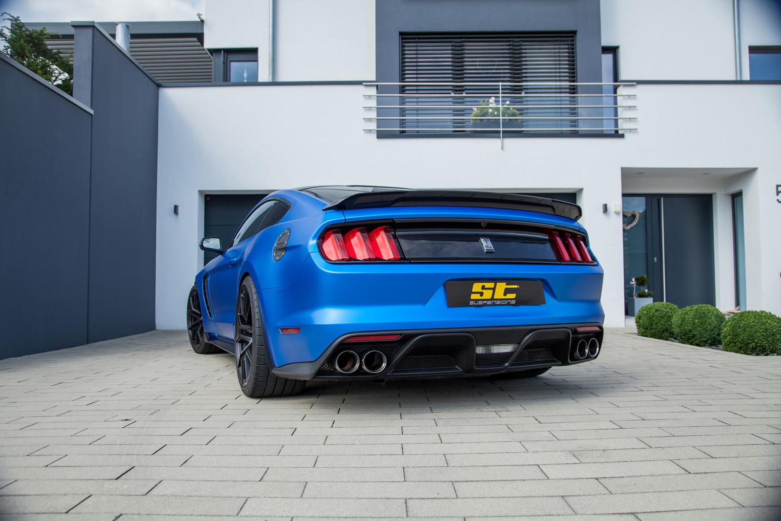 ST Coilovers ST XTA galvanized steel (adjustable damping with top mounts) FORD USA MUSTANG Coupe 02/2014- (18230879)