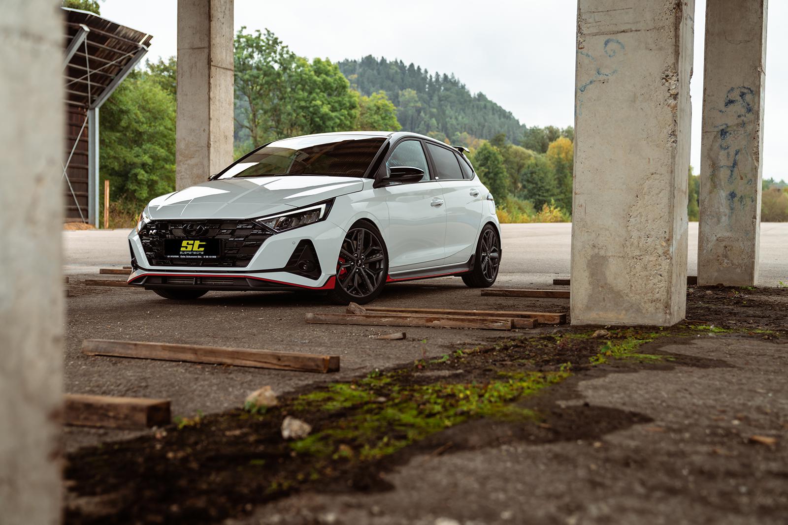 ST Coilovers ST XTA galvanized steel (adjustable damping with top mounts)