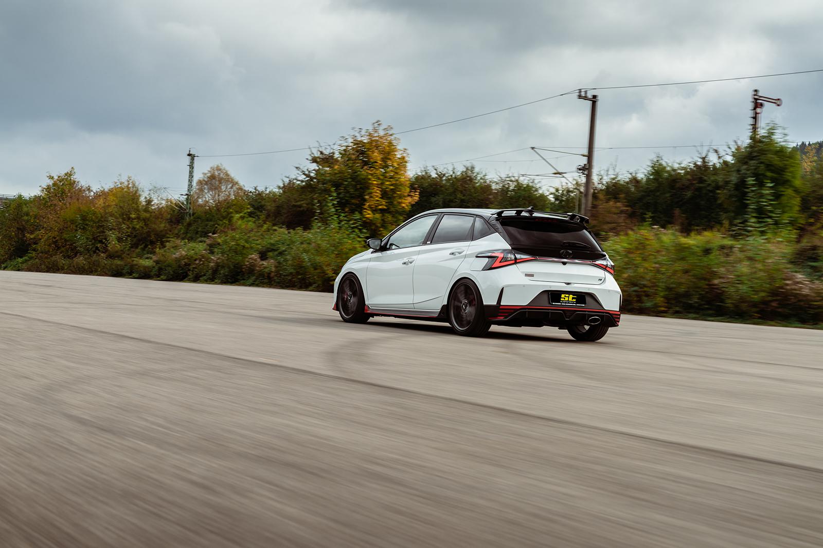 ST Coilovers ST XTA galvanized steel (adjustable damping with top mounts)