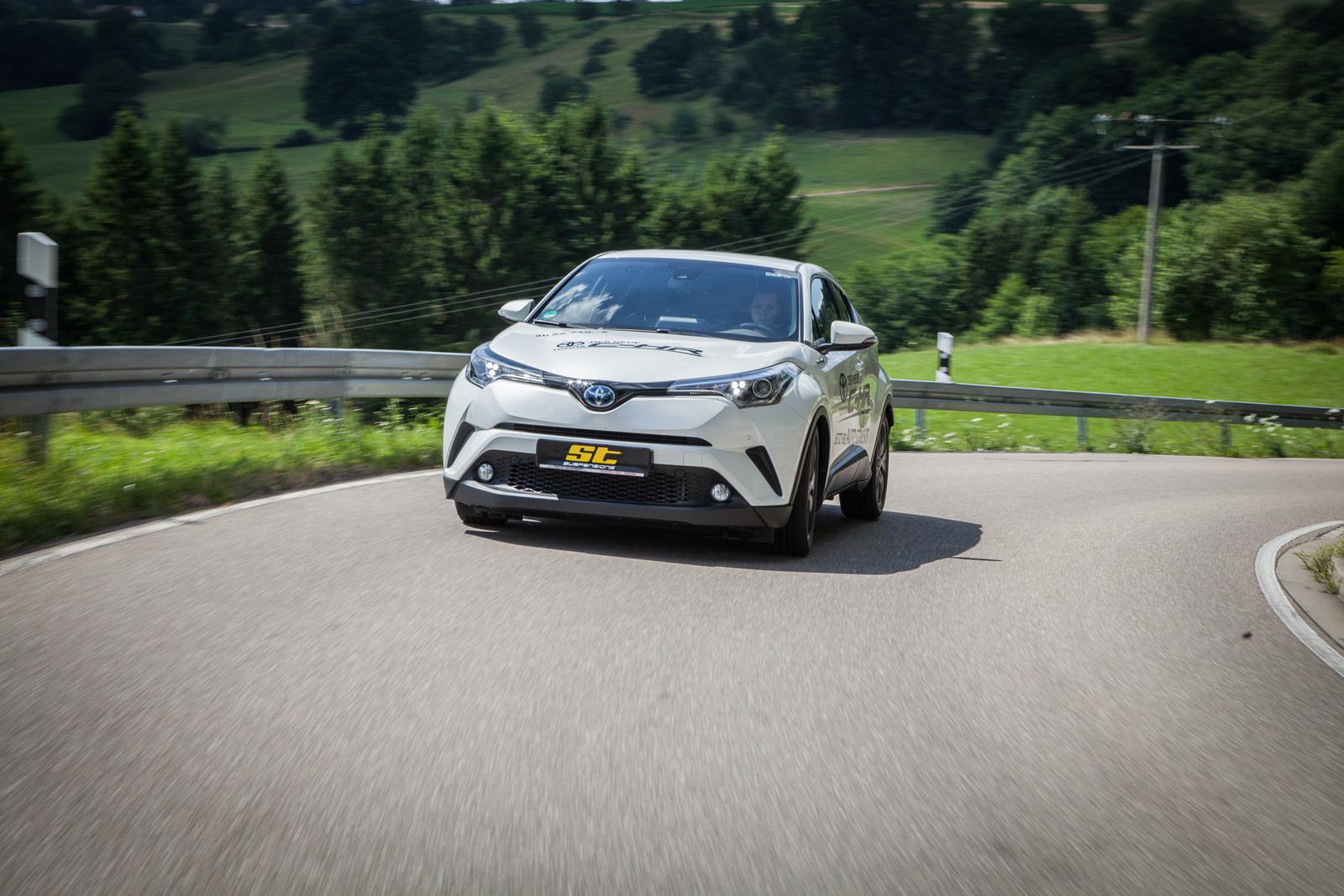 ST Coilovers ST XA galvanized steel (with damping adjustment) TOYOTA C-HR (_X1_) 10/2016-