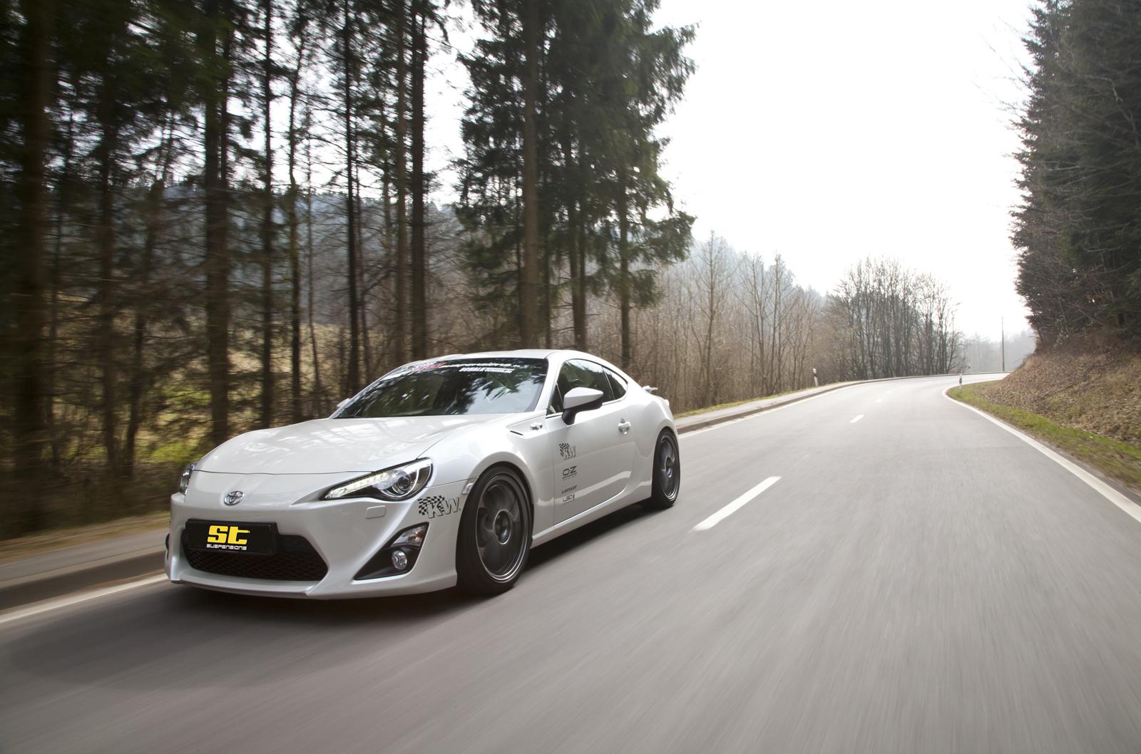 ST Coilovers ST XTA galvanized steel (adjustable damping with top mounts) SUBARU BRZ 06/2012-