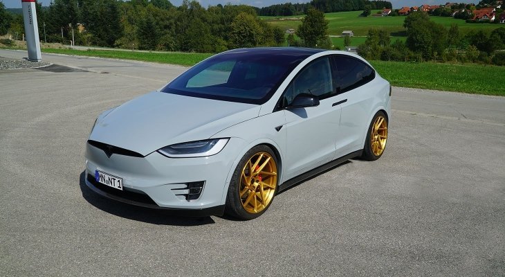 Tesla Model X | Sport Air Suspension Upgrade