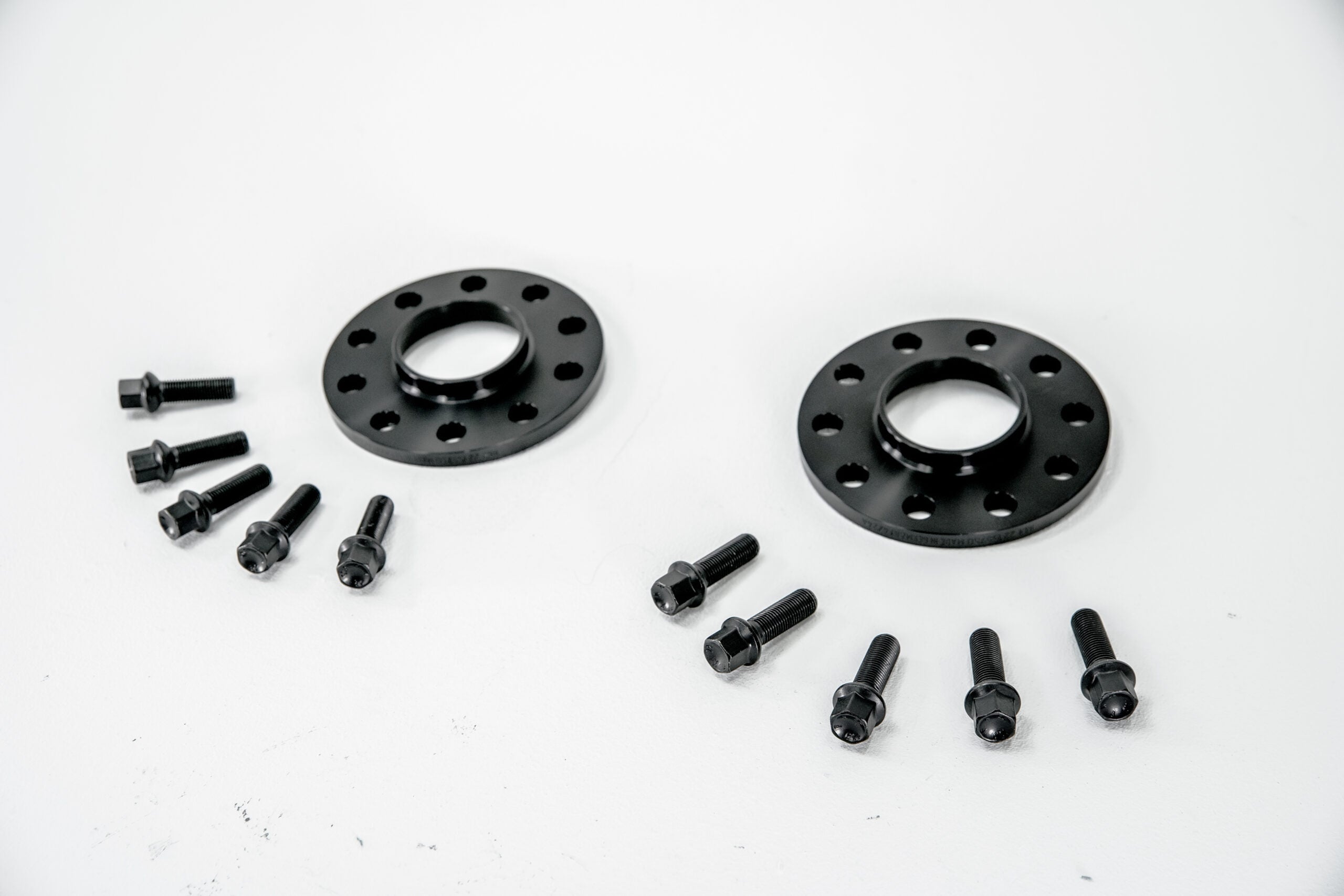 Velocity AP Aston Martin Vantage 2018 – 2024 11mm Wheel Spacer kit