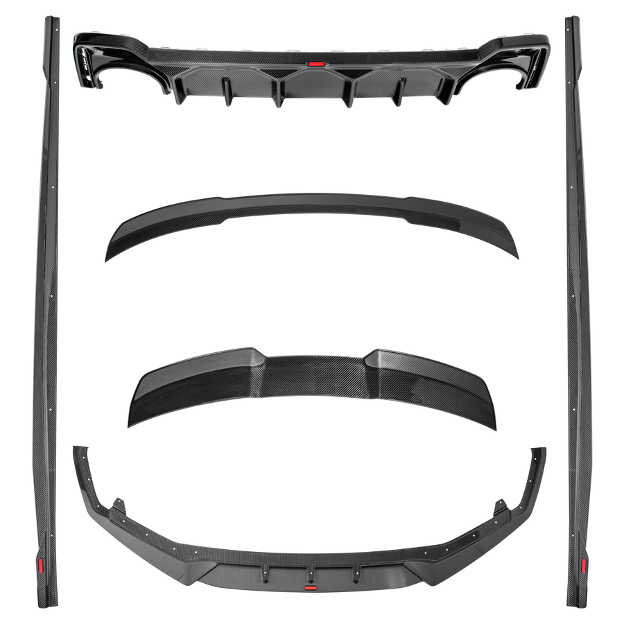 Urban carbon fibre body kit for the Audi C8 RS6