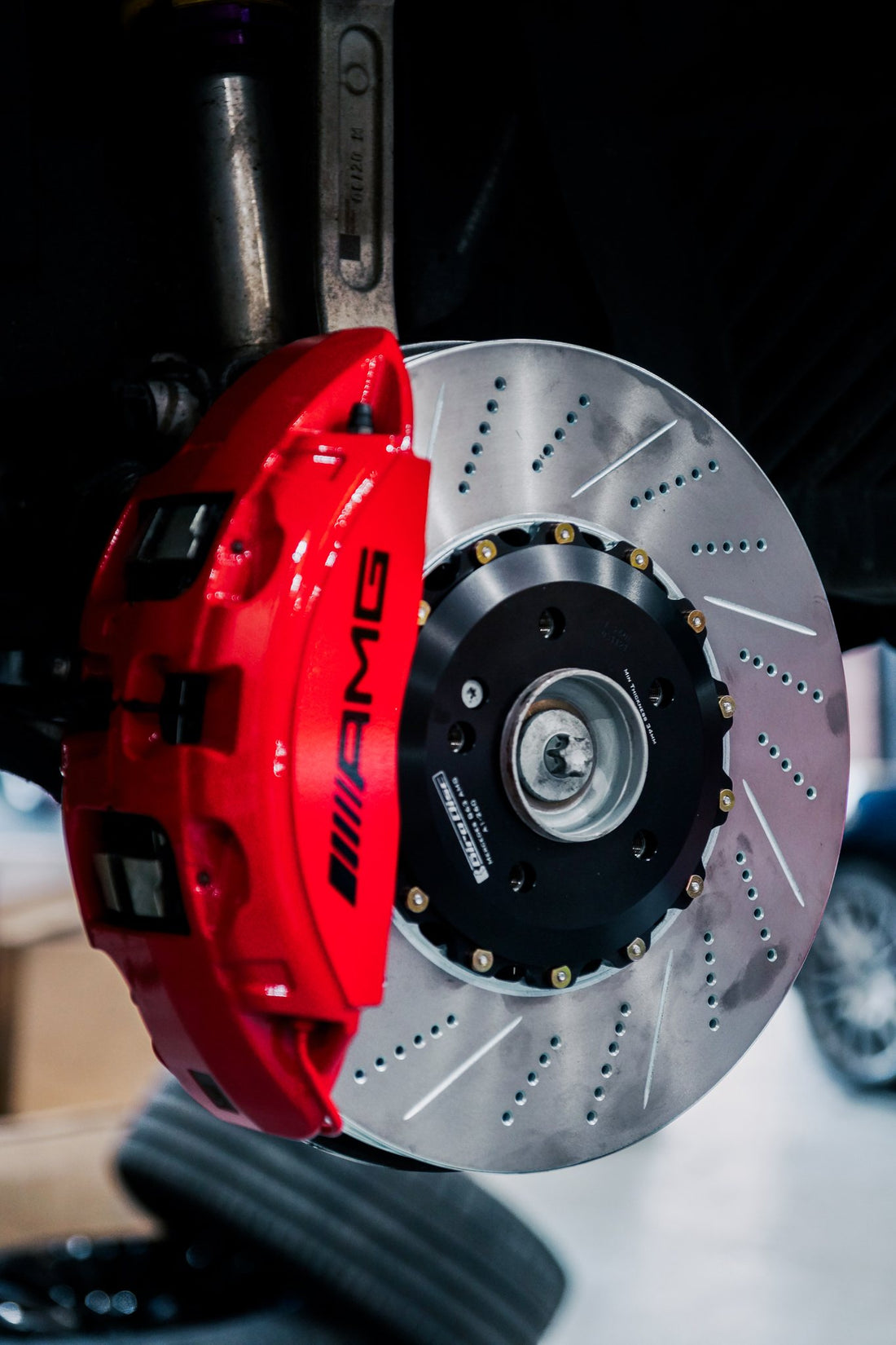 AMG caliper and two-piece rotor
