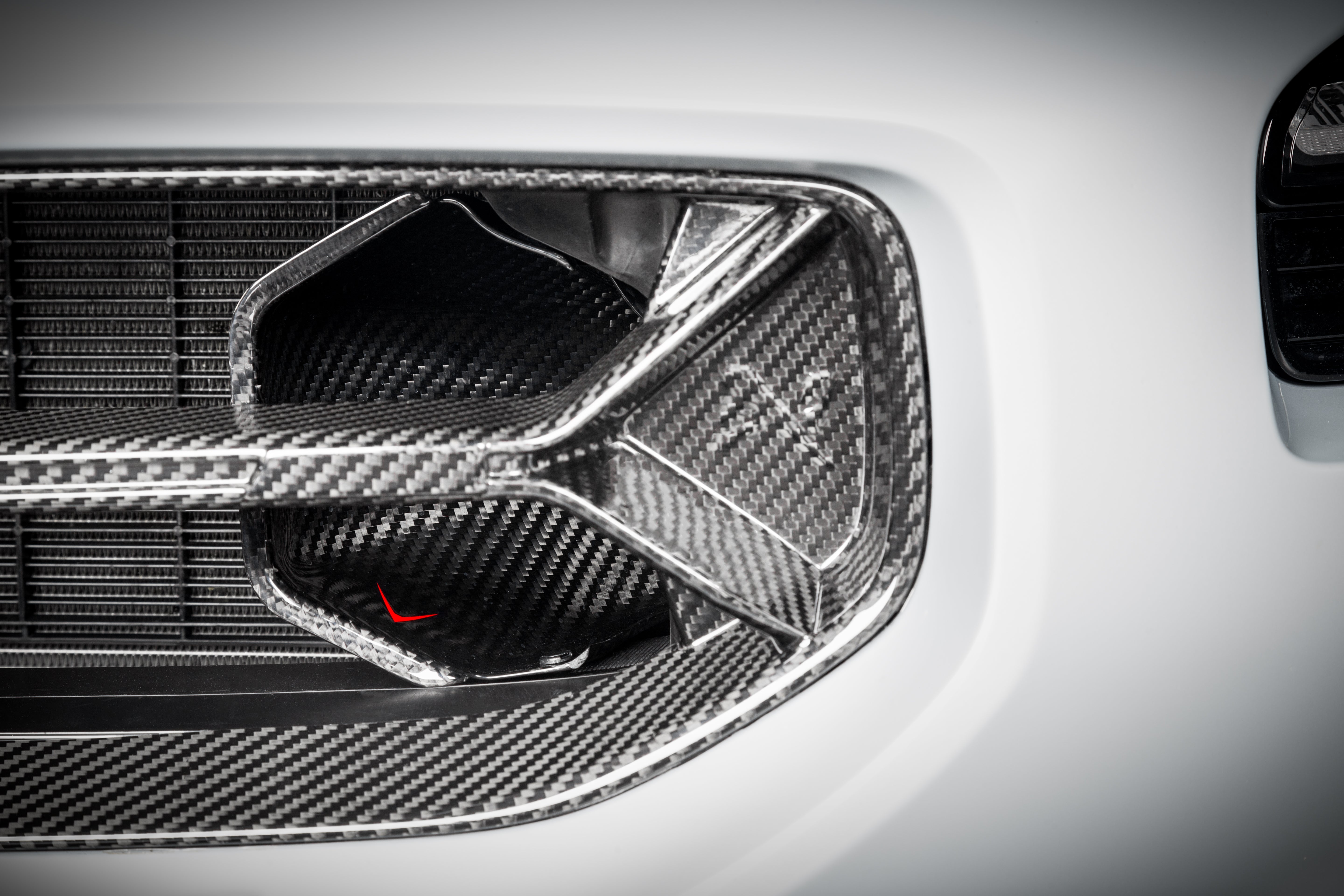 Eventuri BMW G87 M2 Carbon Scoops
