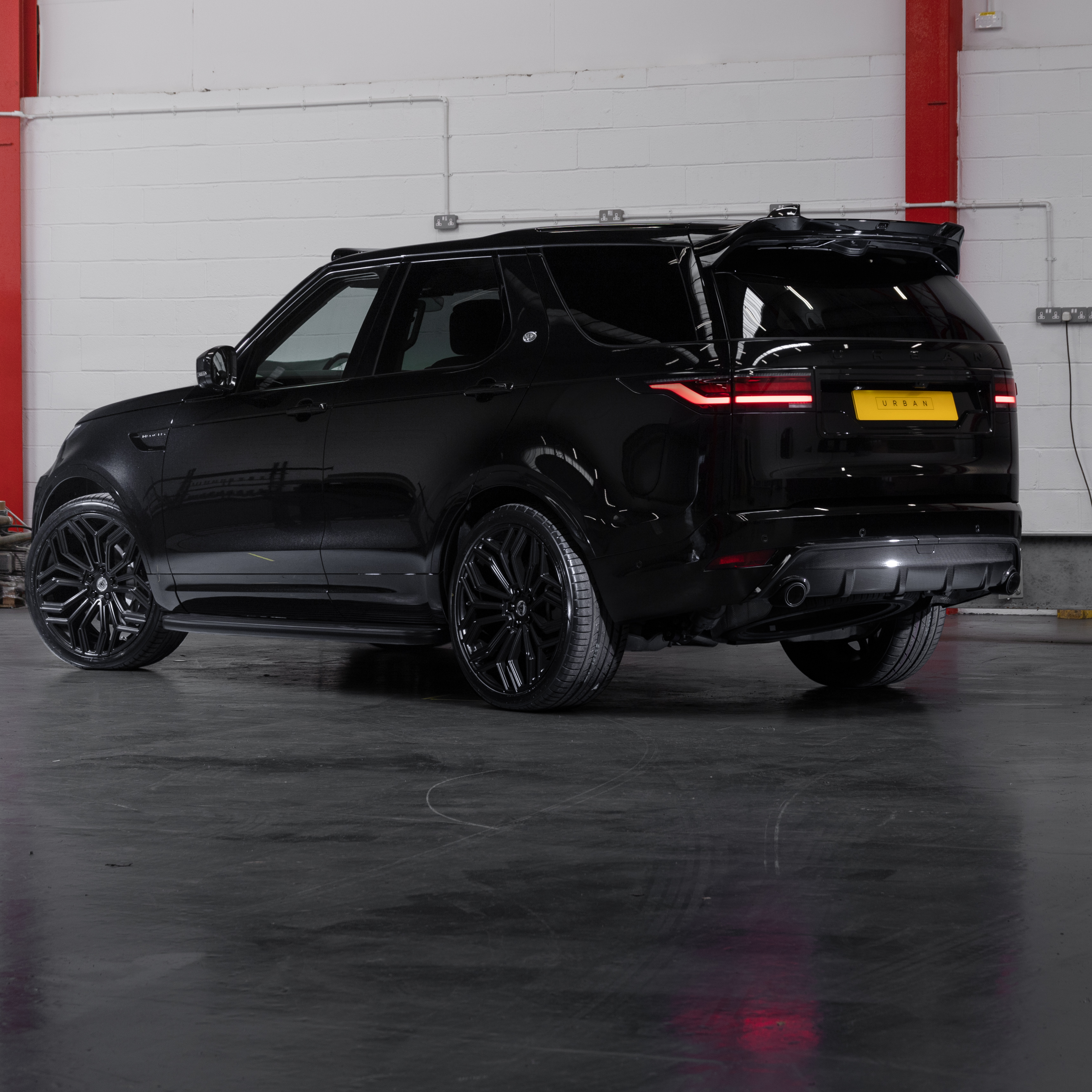 Urban Discovery 5 & 5.5 Rear Spoiler