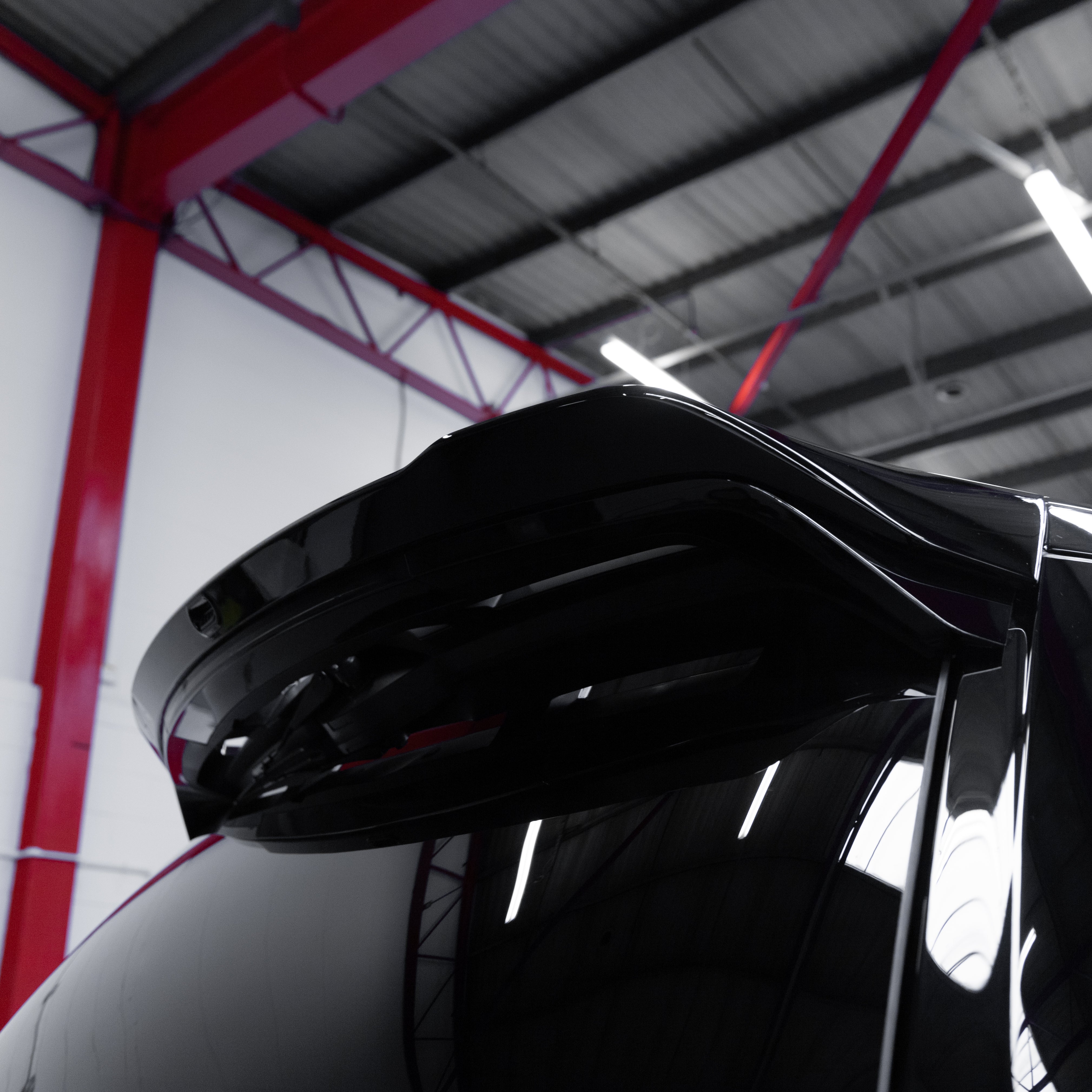 Urban Discovery 5 & 5.5 Rear Spoiler